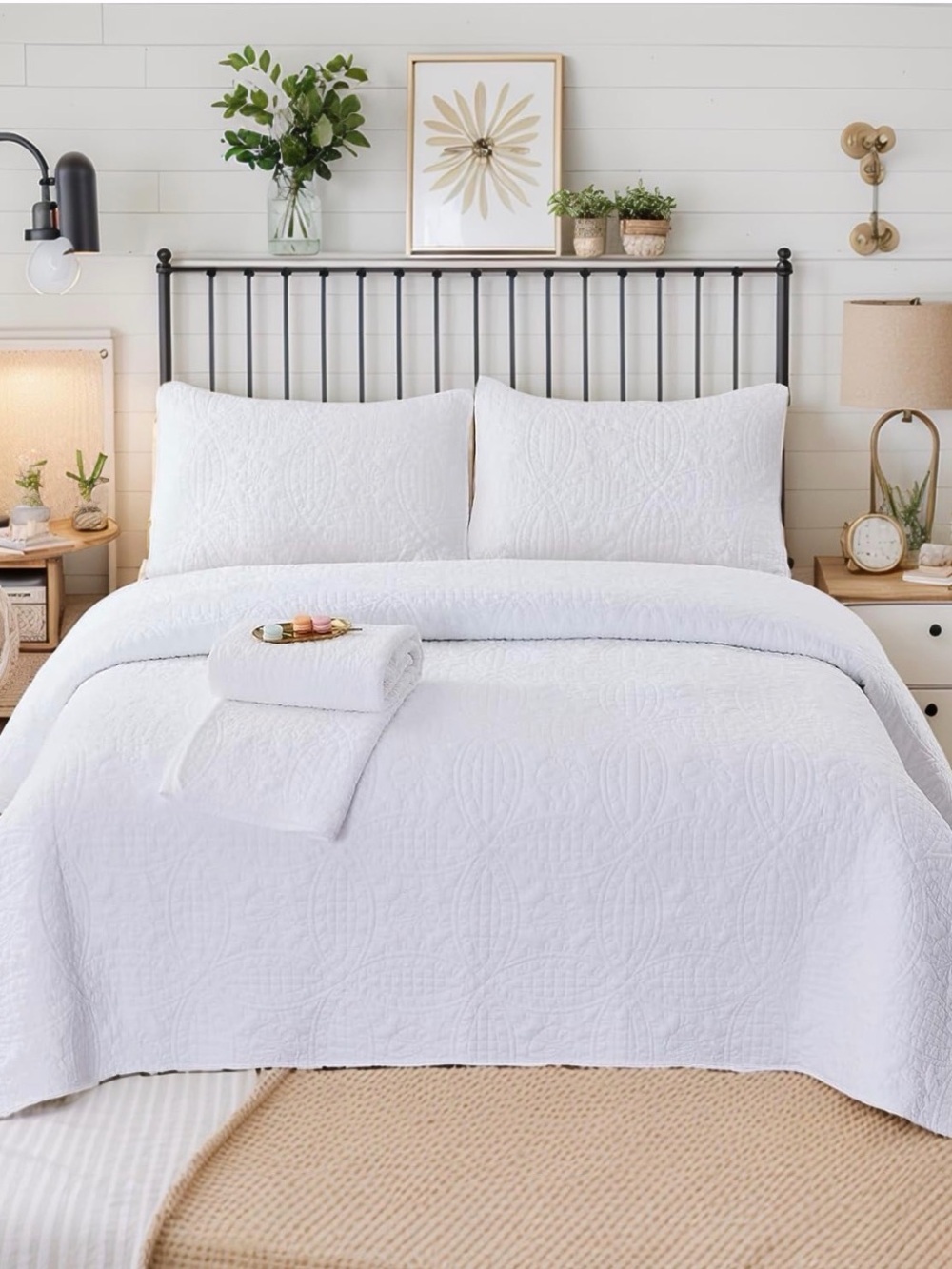 White Quilt King Size Cotton Quilt Luxury Matelasse Coverlet Elegant Clover 94”